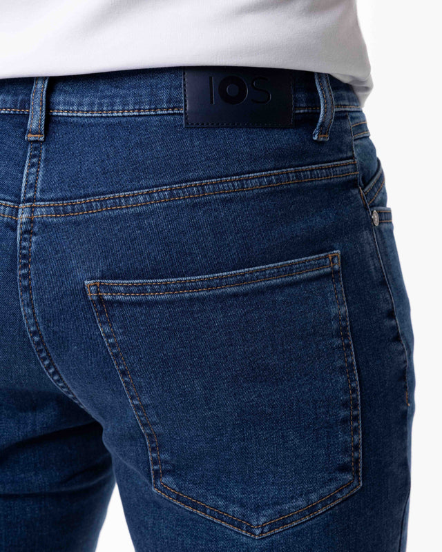 IOS JEANS - MID BLUE STONE WASH