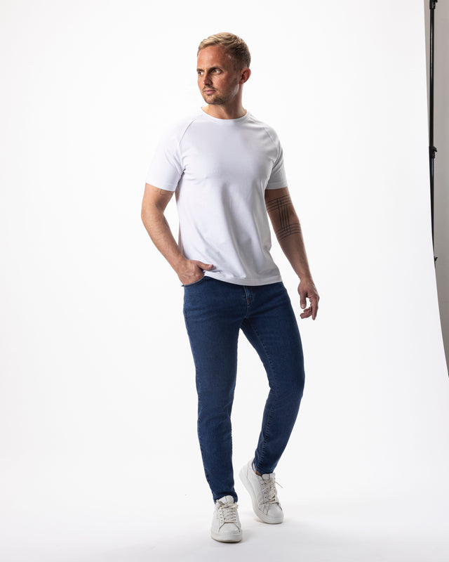 IOS JEANS - MID BLUE STONE WASH