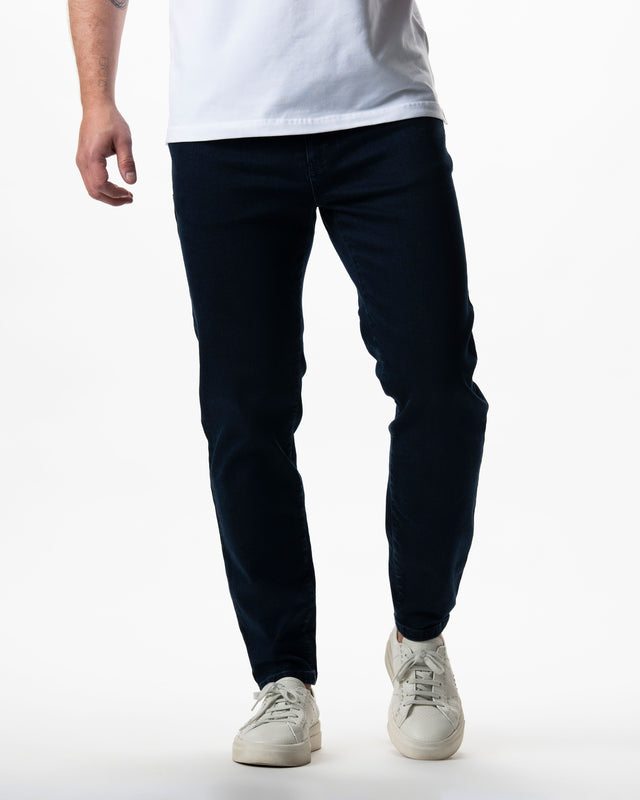 IOS JEANS - DARK BLUE CLEAN WASH