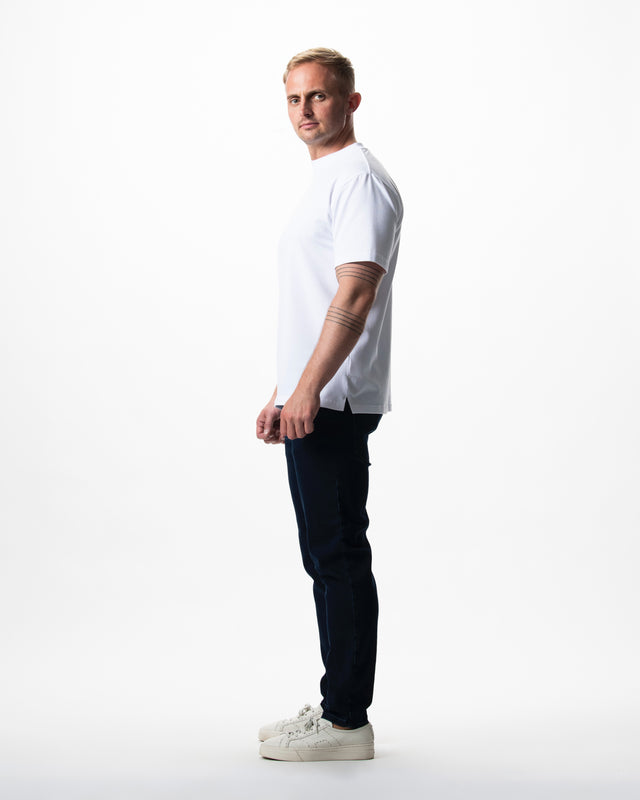 IOS JEANS - DARK BLUE CLEAN WASH