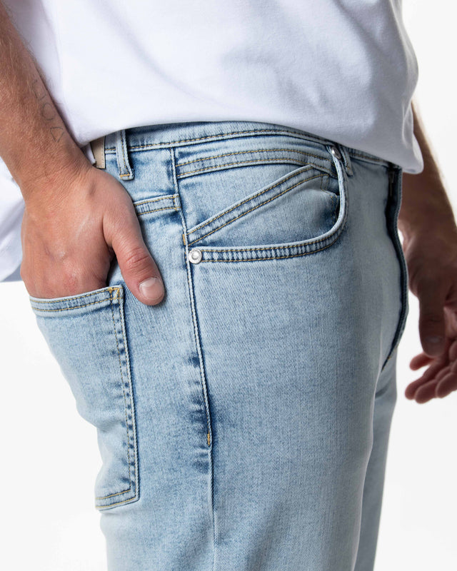 IOS JEANS straight - LIGHT BLUE BLEACHED WASH