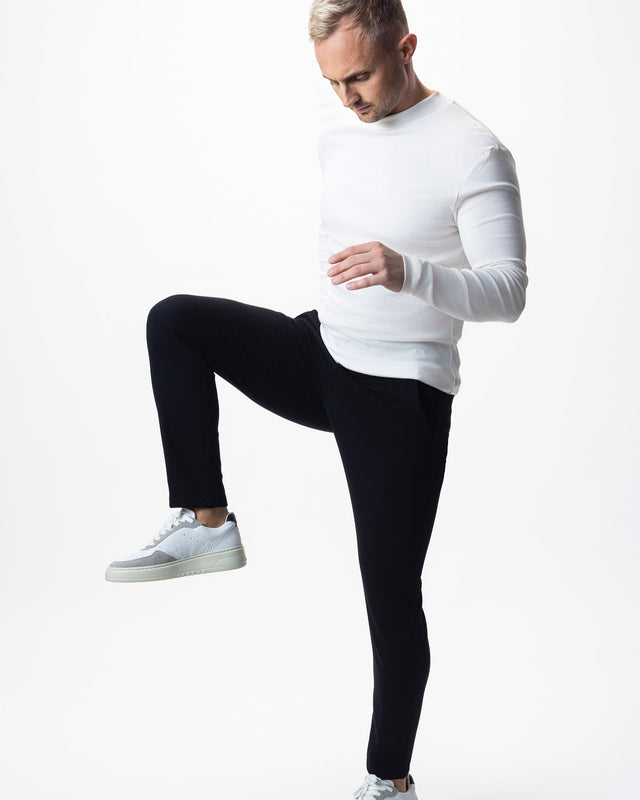 IOS CHINO - BLACK