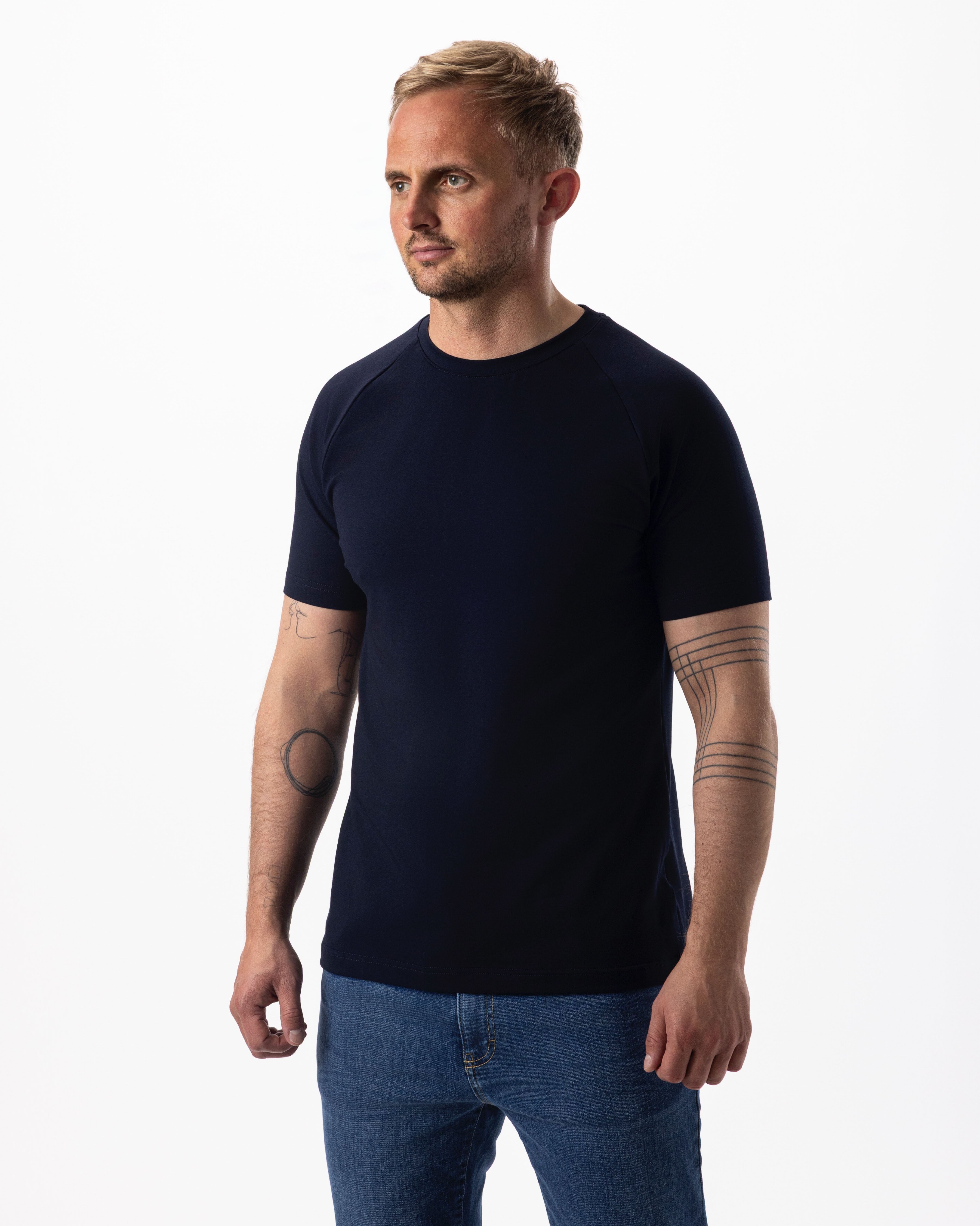 IOS T-SHIRT - NAVY