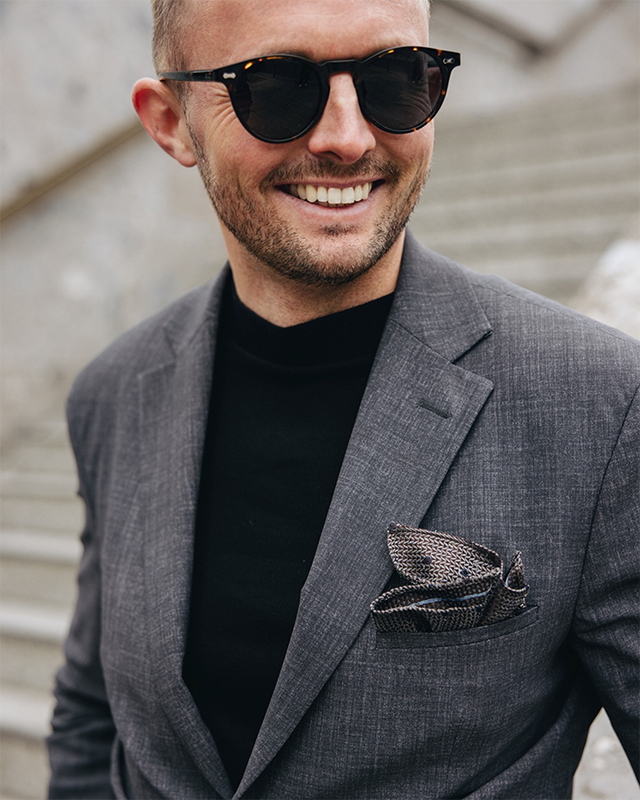 IOS JACKET - DARK GREY