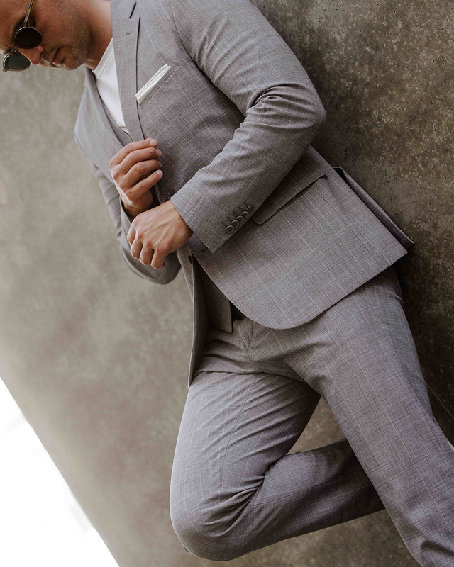 IOS JACKET - LIGHT GRAY CHECK