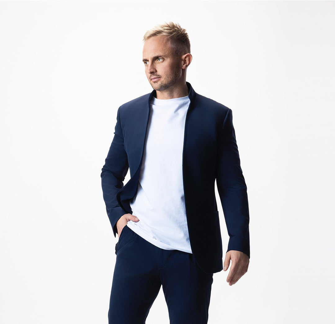 Kollektionen – IOS Clothing