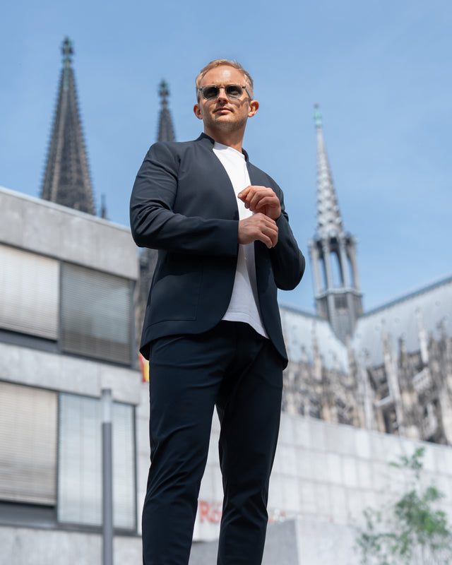IOS JACKET clean - BLACK