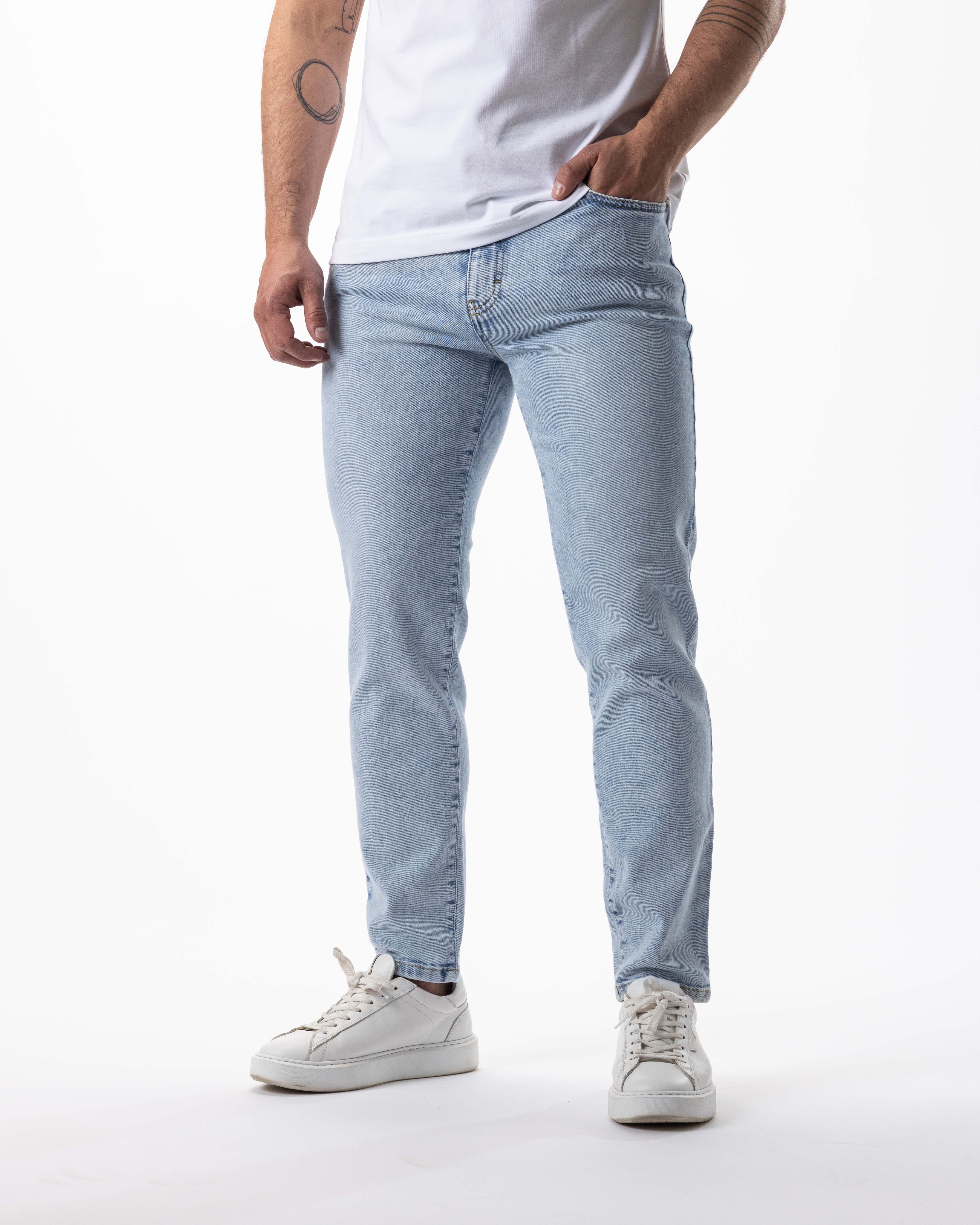 IOS JEANS - LIGHT BLUE BLEACHED WASH