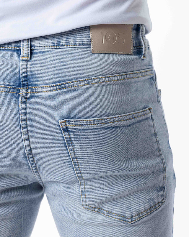 IOS JEANS - LIGHT BLUE BLEACHED WASH