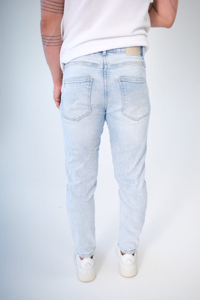 IOS JEANS -  LIGHT BLUE BLEACHED WASH