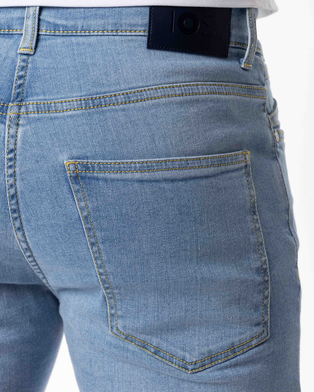 IOS JEANS - LIGHT BLUE USED
