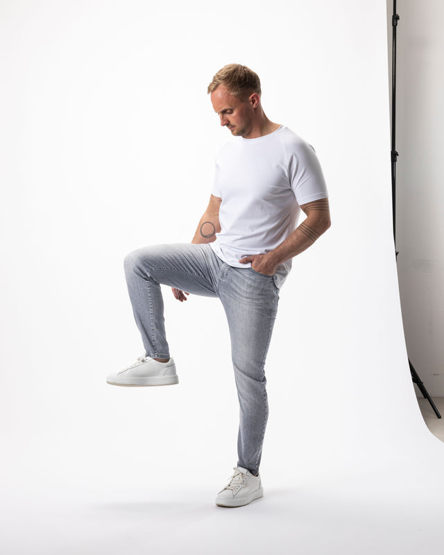 IOS JEANS - LIGHT GREY USED