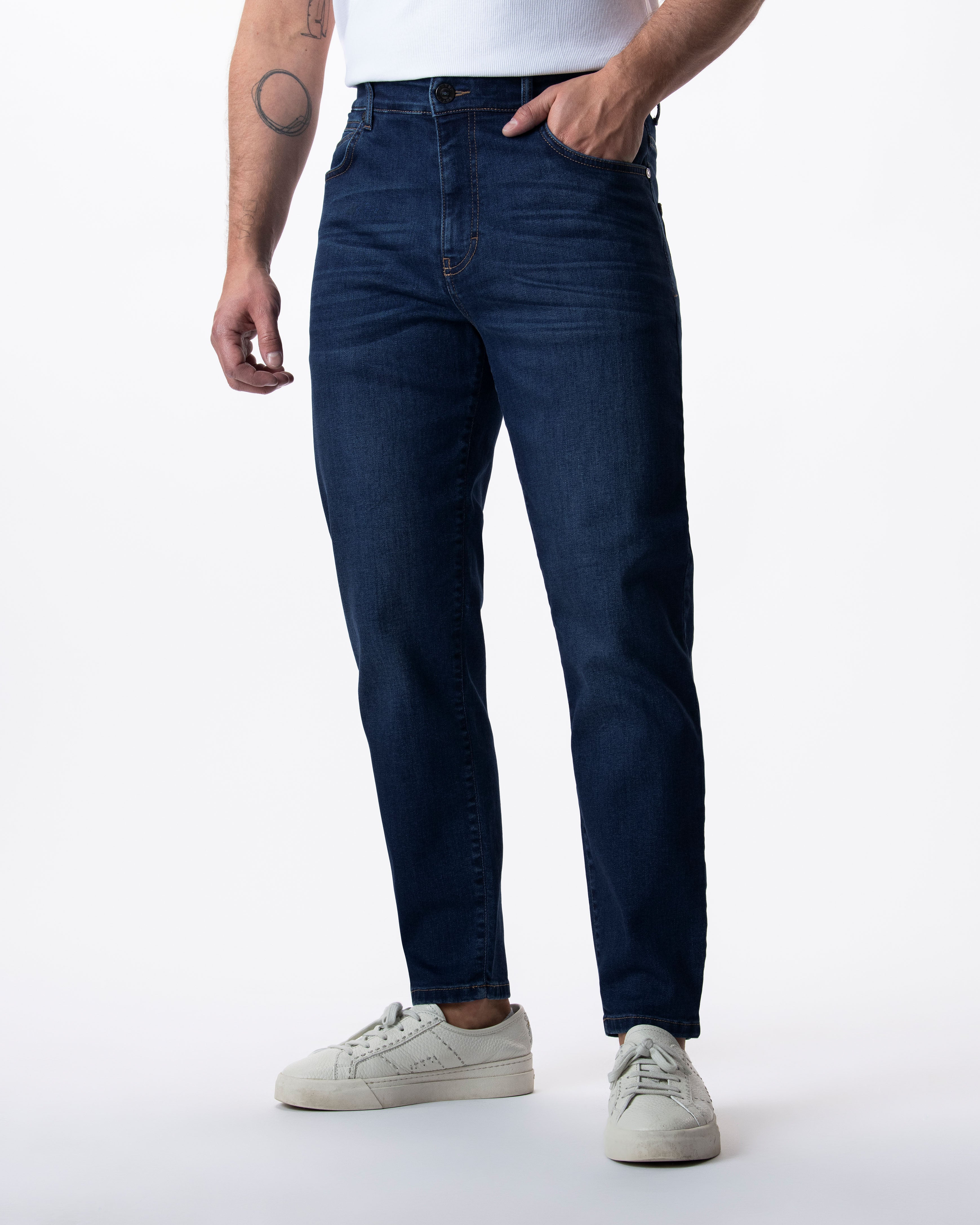 IOS JEANS- DARK BLUE USED