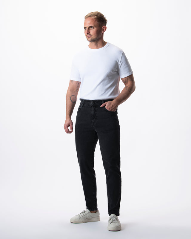 IOS JEANS - DARK GREY STONE WASH